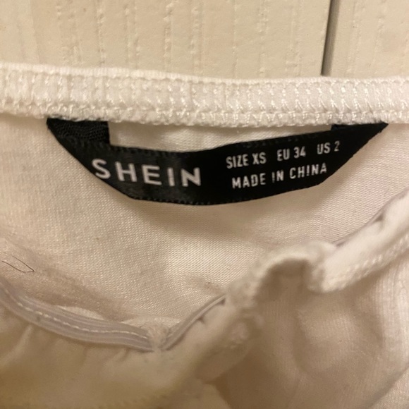 White ruffle sleeve cropped tank top XS - Picture 3 of 4